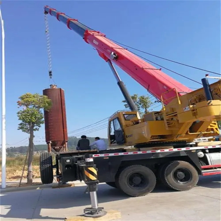 长阳专业吊车租赁多少钱