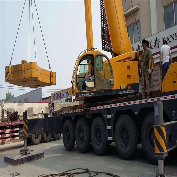 长阳当地吊车出租|机器吊装|75吨|工厂搬迁服务